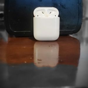 Apple Airpods
